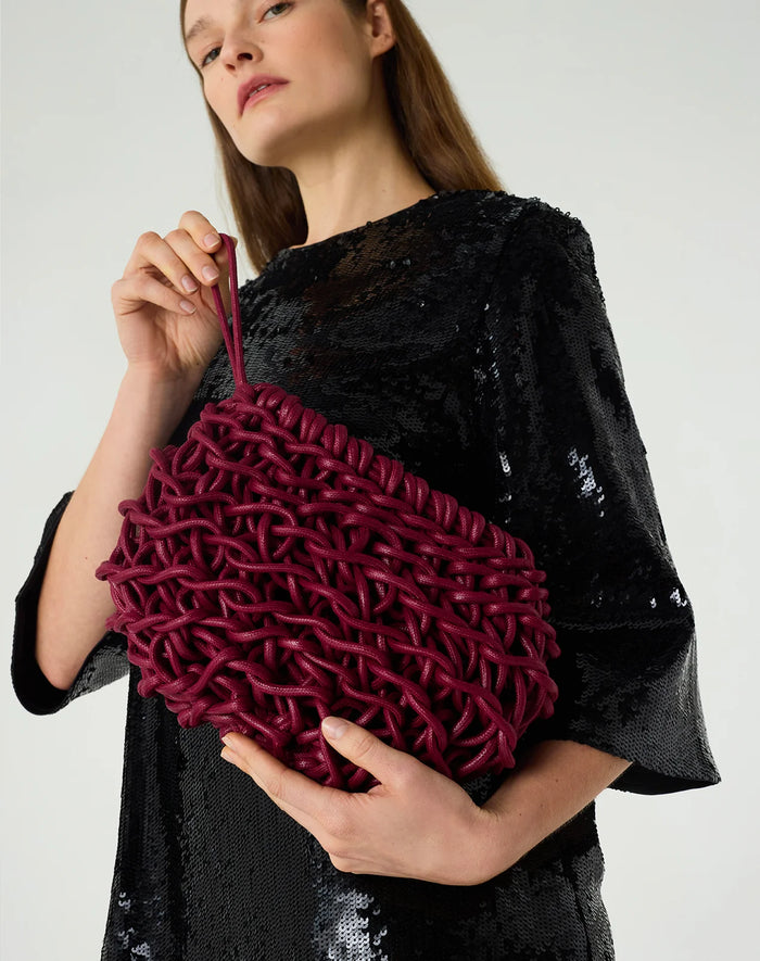 Vero Clutch Red