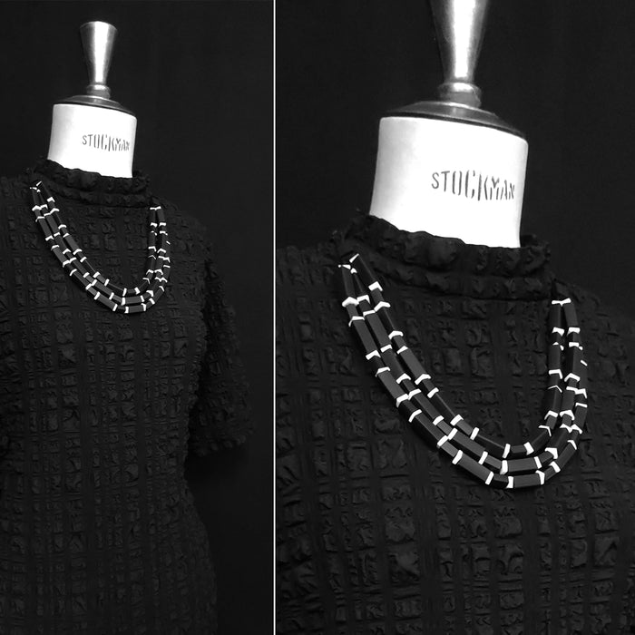 OLIVIA necklace Black & White
