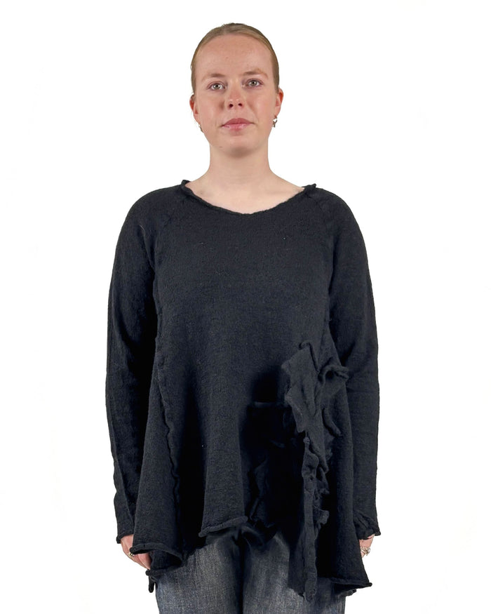 389 0705 Harvest Jumper in Black