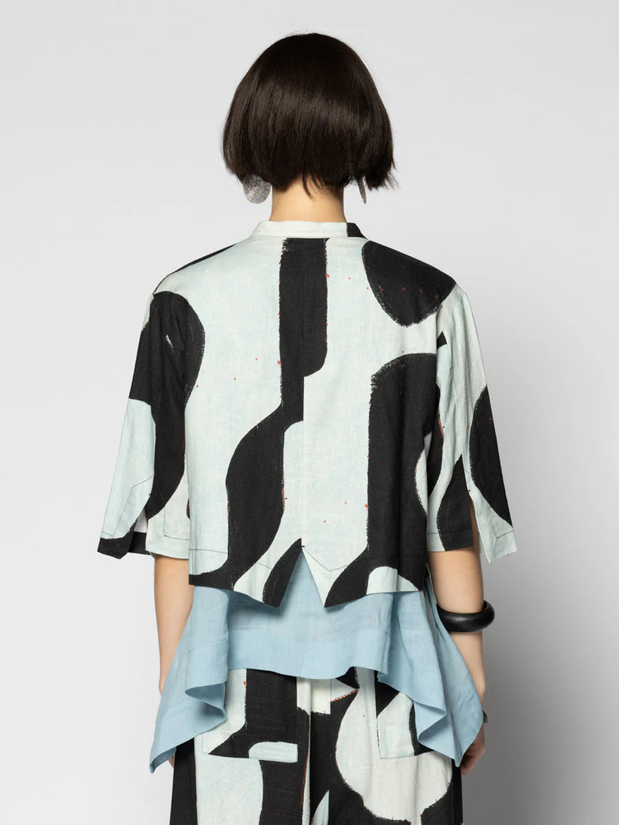 Kakure Black Short Jacket