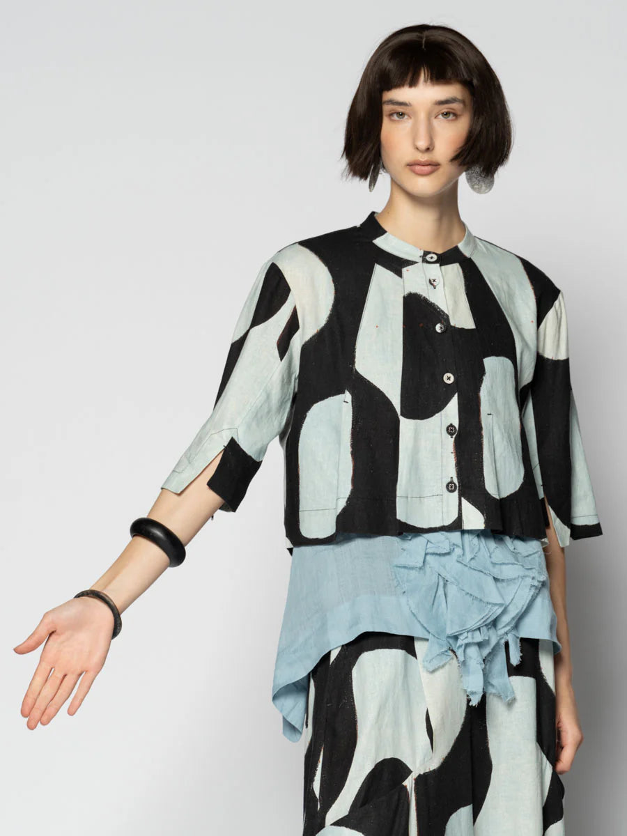 Kakure Black Short Jacket