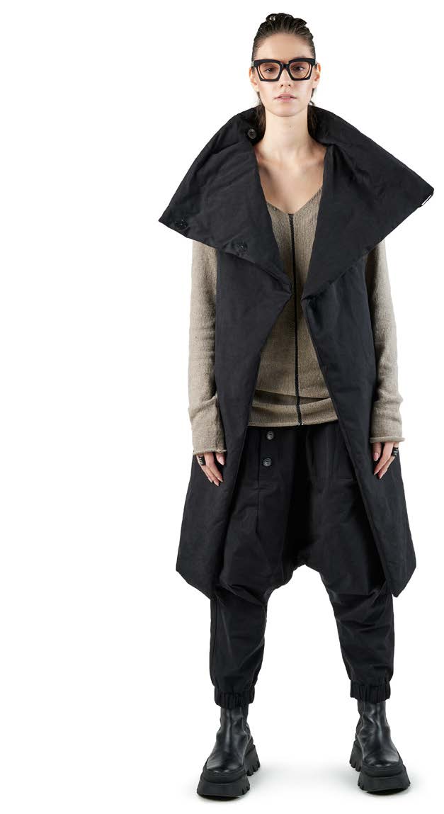 Lorana Gilet - Black