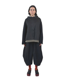 253 655 Black Jacket