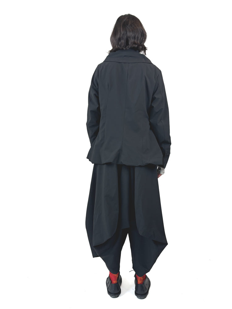 253 651 Black Jacket