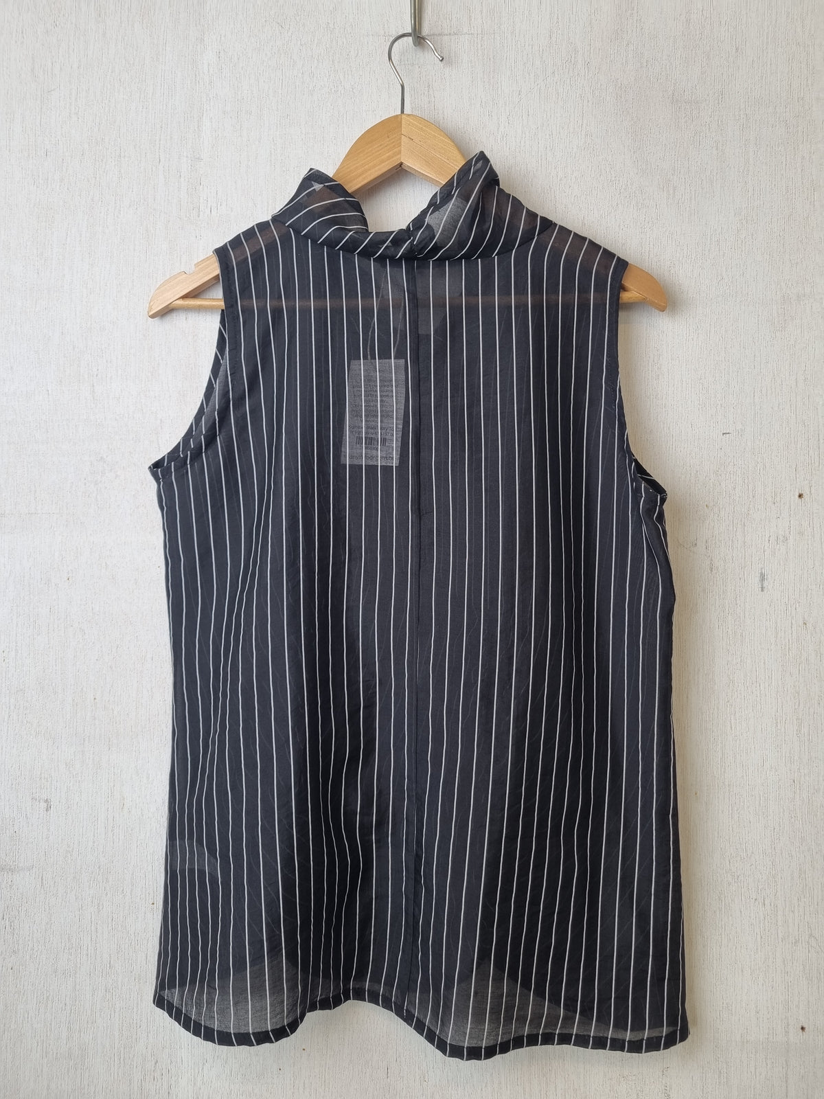Summer Black Ivory Top