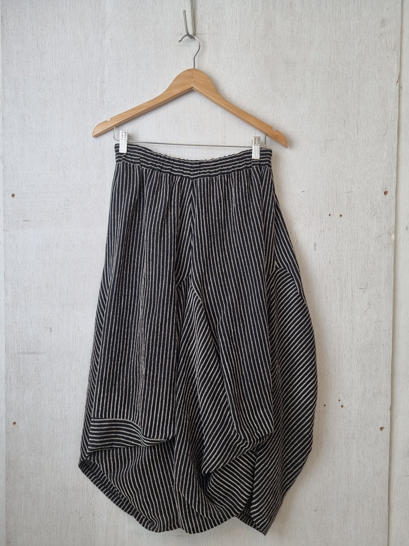 Avery Skirt Bella Black