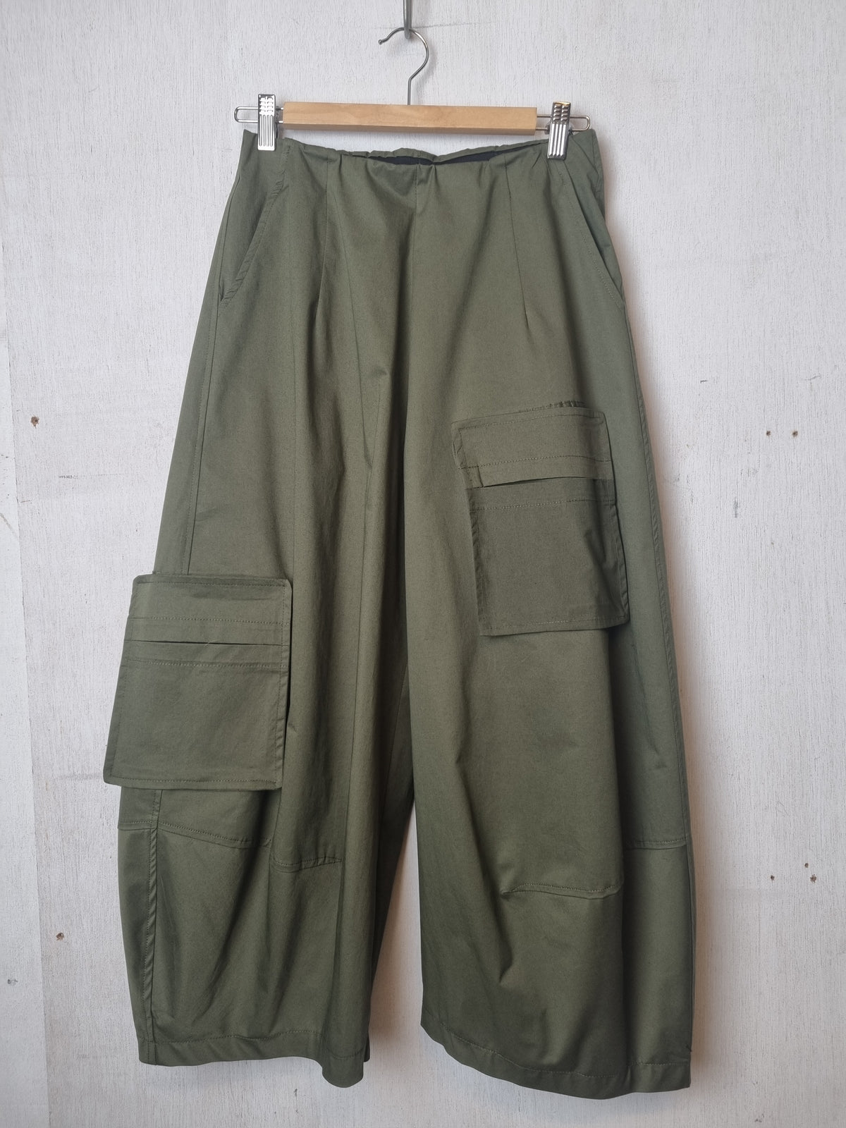 Nova Letterbox Khaki Cotton Pant