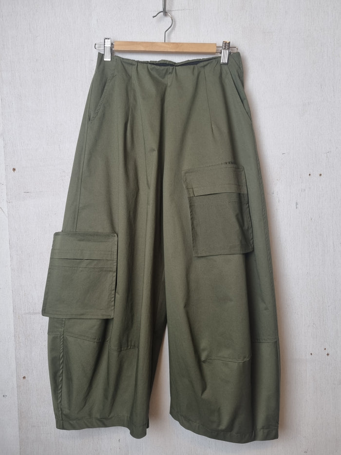 Nova Letterbox Khaki Cotton Pant