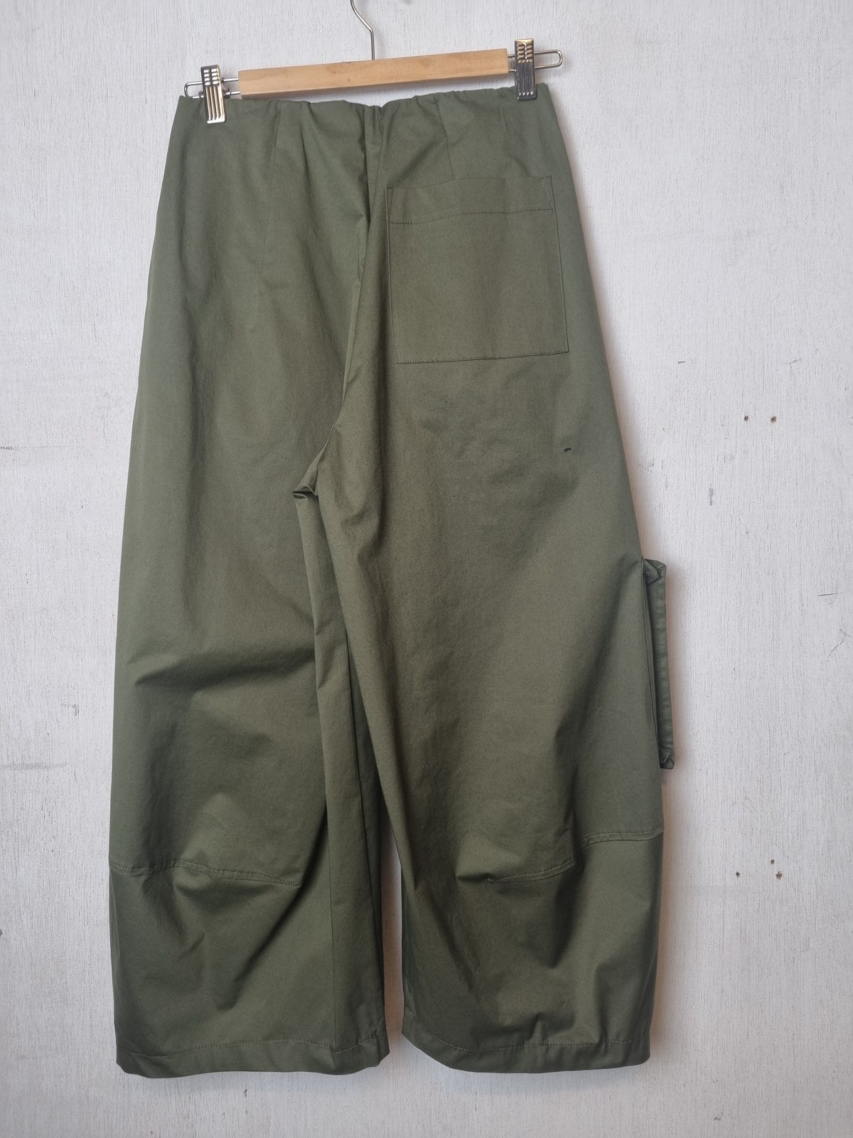 Nova Letterbox Khaki Cotton Pant