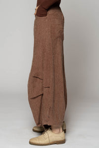Ember Walnut Tuck Pant
