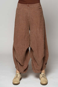 Ember Walnut Tuck Pant