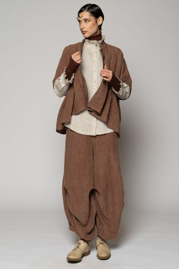 Ember Walnut Tuck Pant