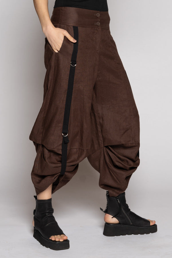Strata Tuck Pants Truffle