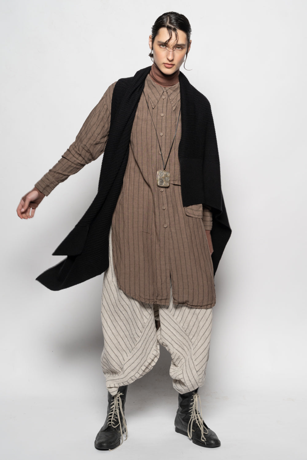 Komichi Natural Low Pant