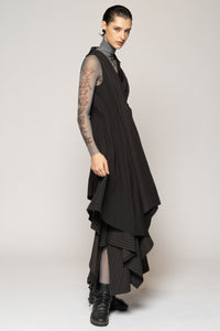 Kusa Long Black Vest