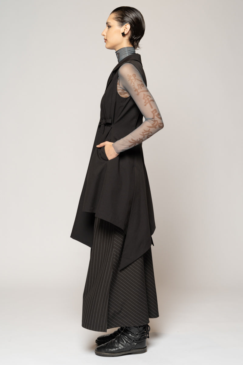 Kusa Long Black Vest