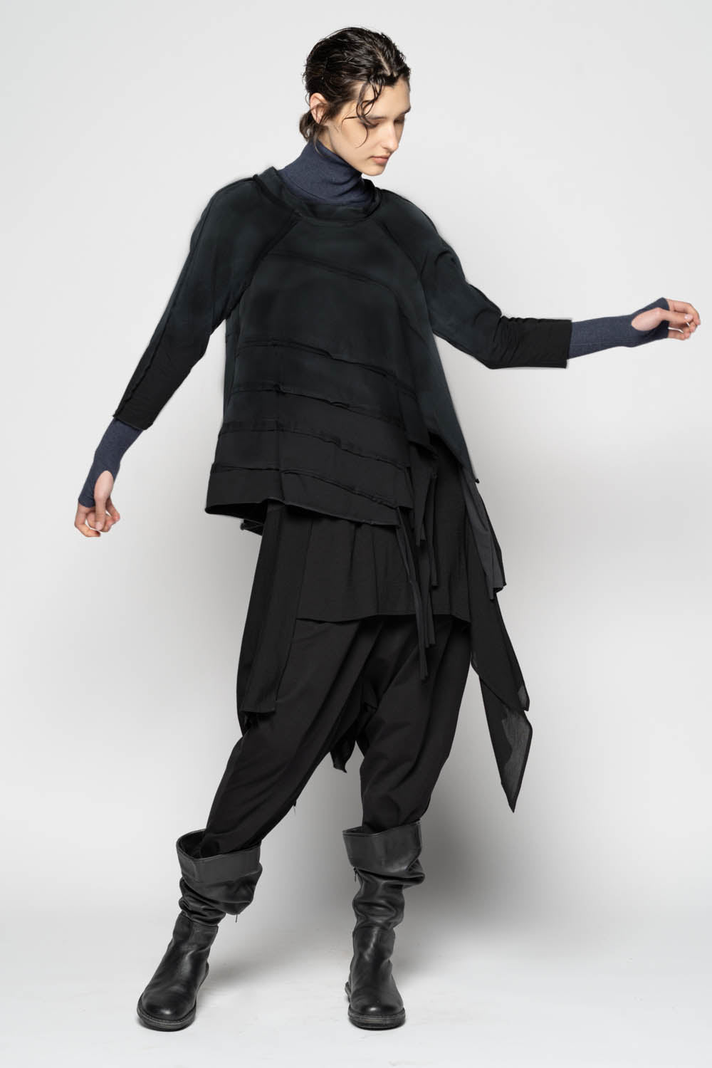Kiyora Black Top