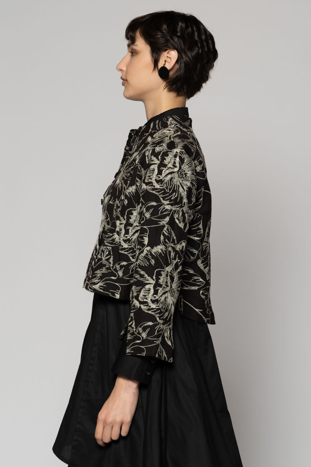 Sazanka Black Short Jacket