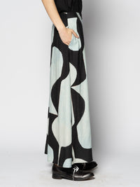 Kakure Black Maxi Skirt