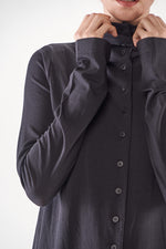 Collection: Rundholz Black Line  Season: AW 22/23  Style Code: #2223-346-1105  Colour: 100 - Black  Composition: 80% Polyester, 20% Cotton / 67% Lyocell, 28% Cotton, 5% Elastane 