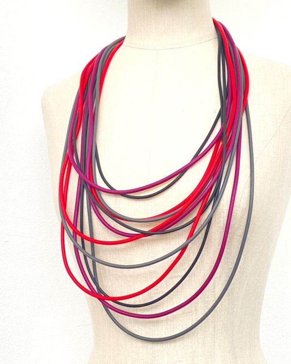 Neo 39 Redmix Long Necklace