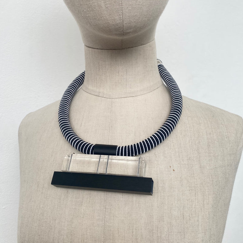 CB183 clear aluminium tube Black necklace