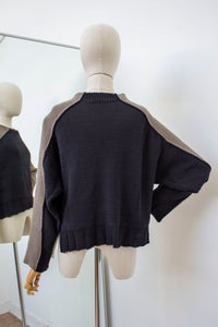 LB22-901 Heritage Sweater - Black