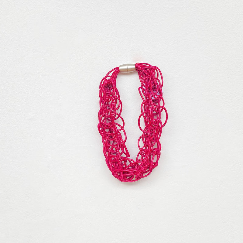 RG40- Tejer Necklace in Fucshia