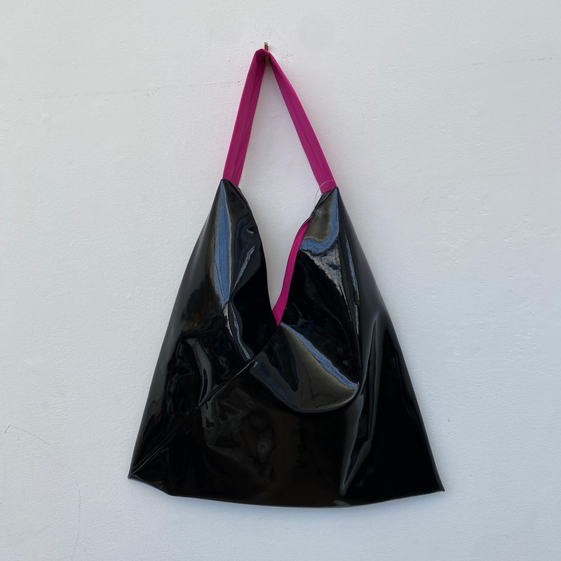Triangle Bag - Black Pink