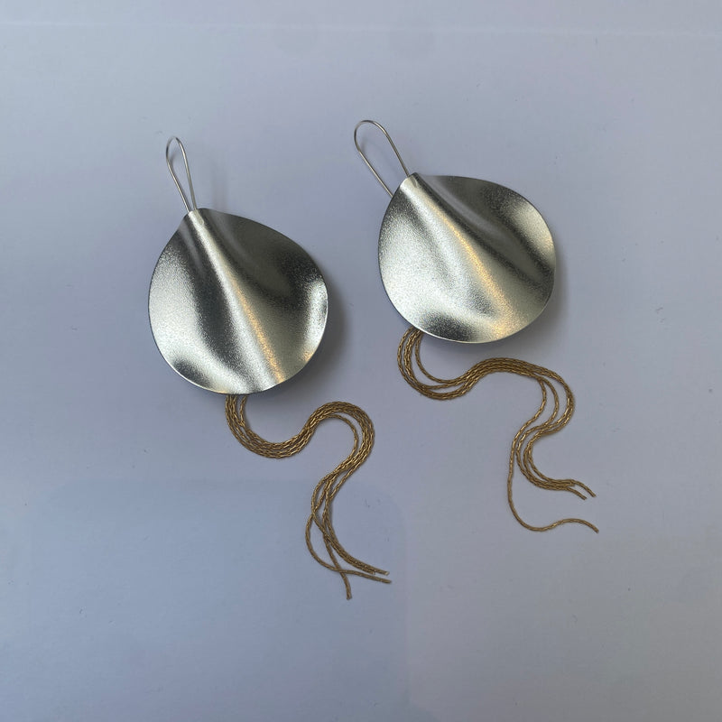 Pilea Earrings in Silver