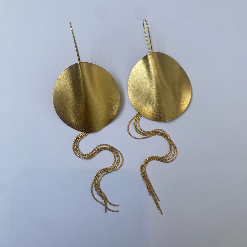 Pilea Earrings in Gold