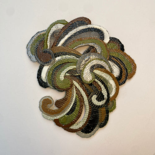 IF130 - Khaki Fleur Swirl Magnetic Brooch