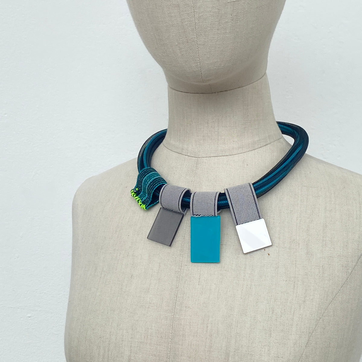 CB306 Tab Necklace in Tealmix