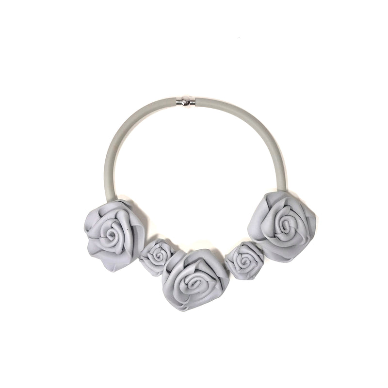 NEO, Neo 456 Pearl Grey Rose Necklace - Tiffany Treloar