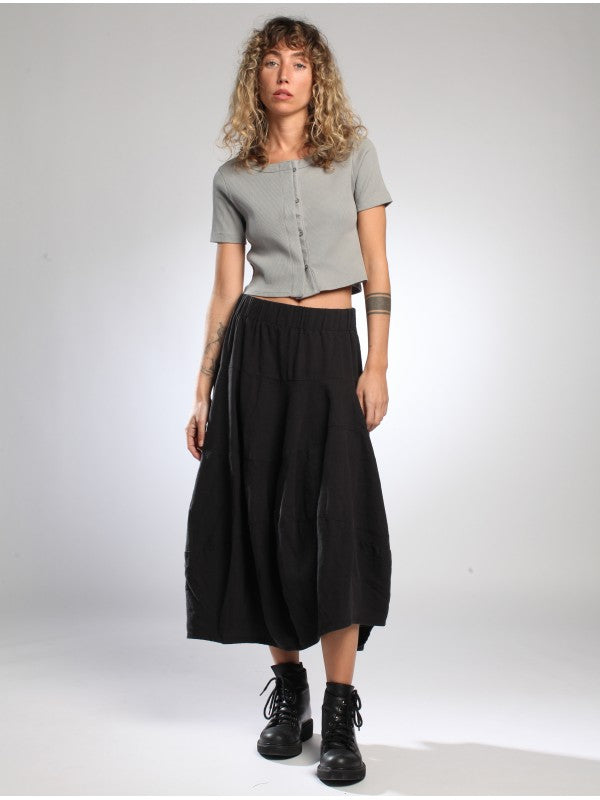 LB23-530 Skirt in Black