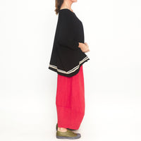 RUB-3557003 Knitted Tunic in Black Stripe