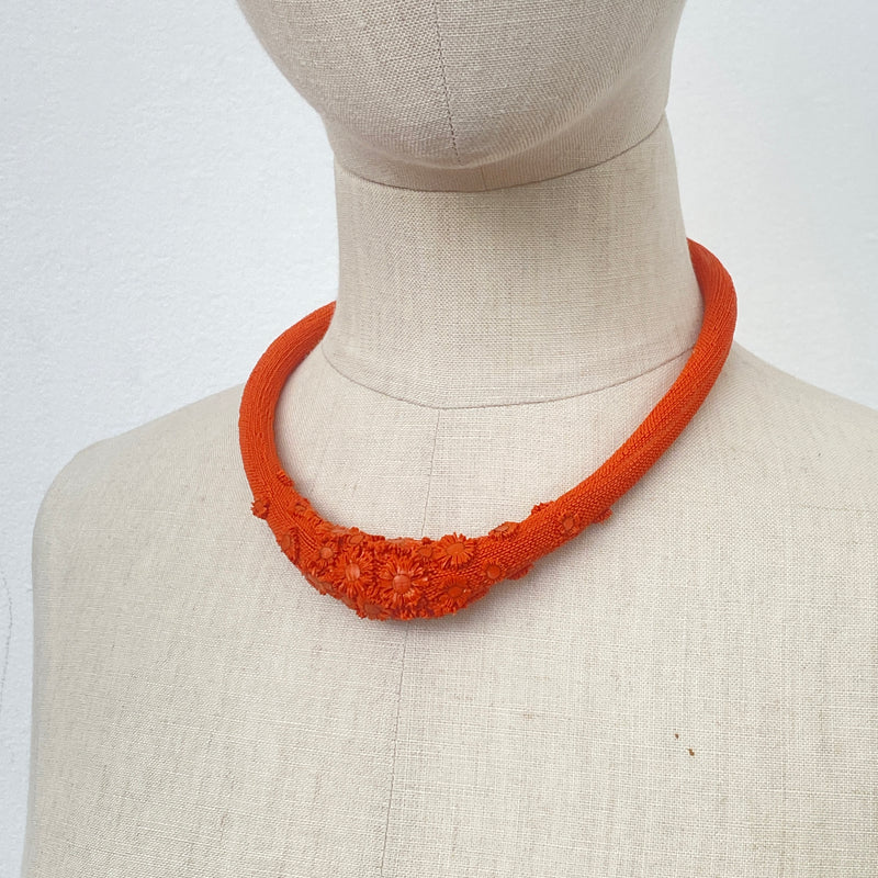 Corail Safran Necklace