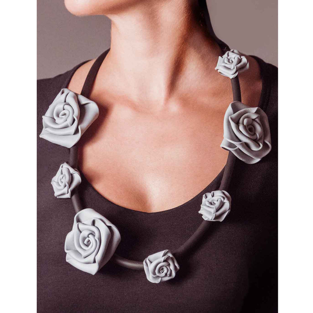 NEO, Neo 436 Pearl Grey/Black Rose Necklace - Tiffany Treloar